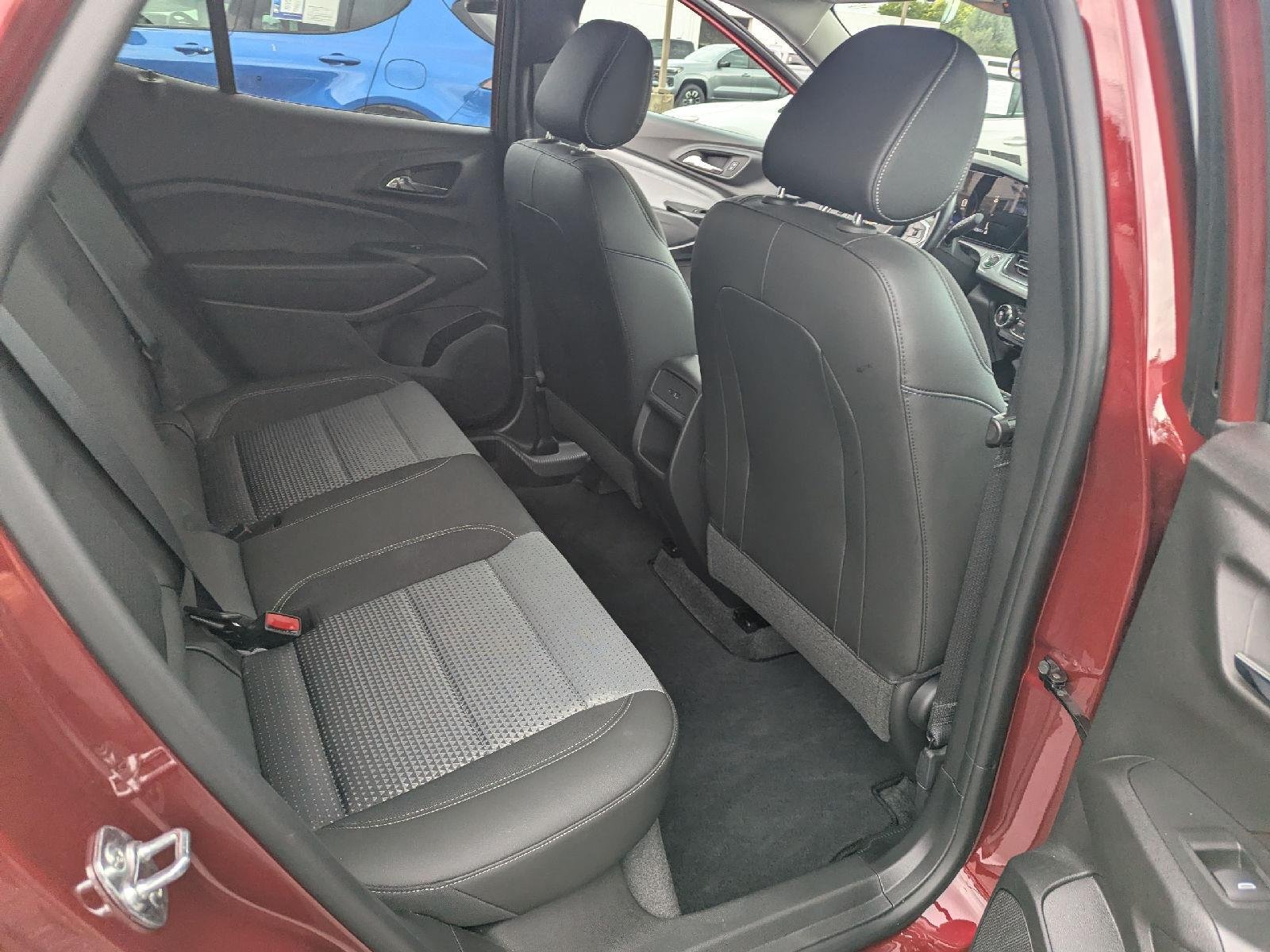 Used 2025 Crimson Metallic Chevrolet LT image 29