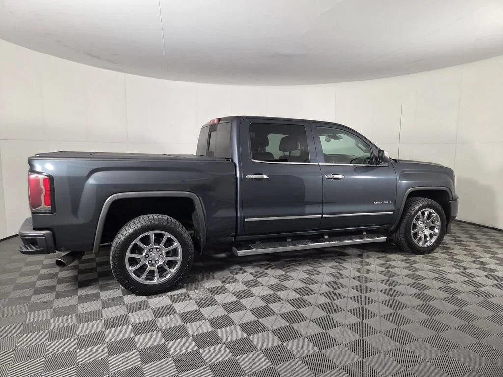 Used 2017 Dark Slate Metallic GMC Denali image 4