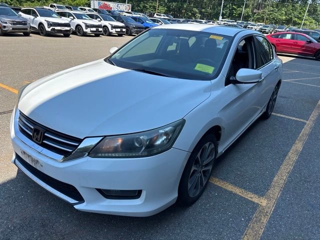 Used 2014 White Honda Sport image 3