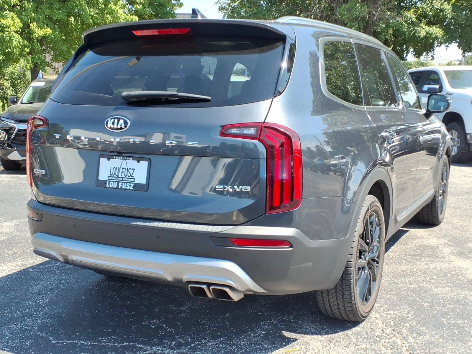 Used 2020 Gravity Gray Kia SX image 3