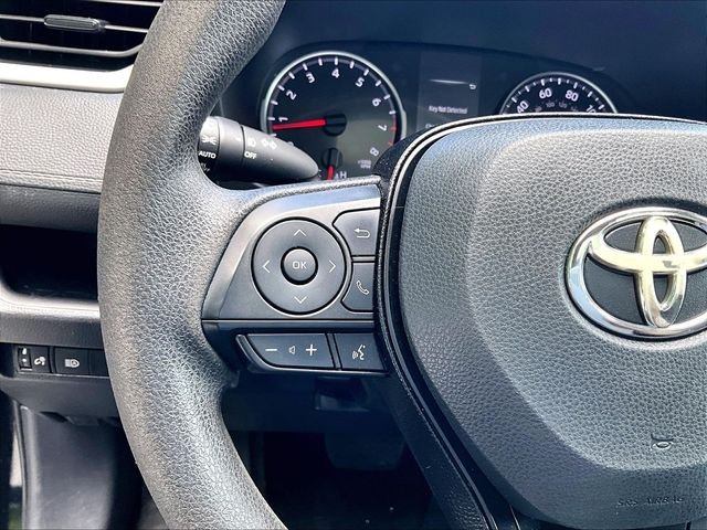Used 2020 Black Toyota XLE image 24