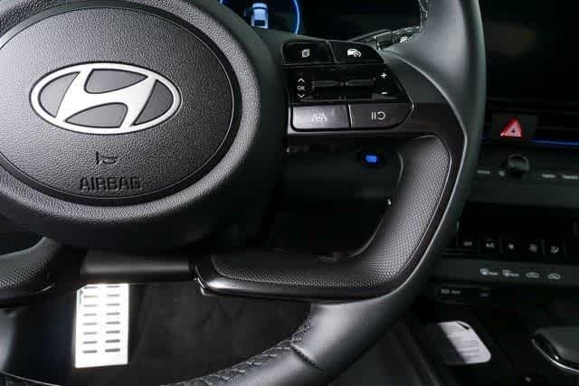New 2026 Fluid Metal Hyundai SEL Sport image 41