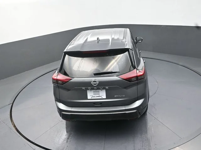Used 2024 Gray Nissan SV image 16