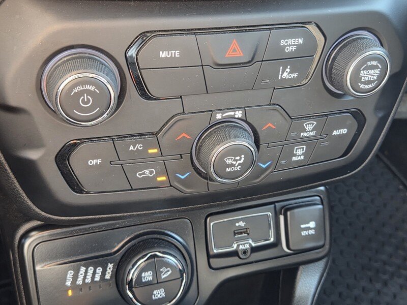 Certified Used 2023 Alpine White JEEP TRAILHAWK 4X4 image 26