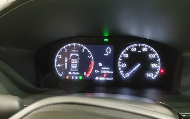 Used 2024 White Honda EX image 29