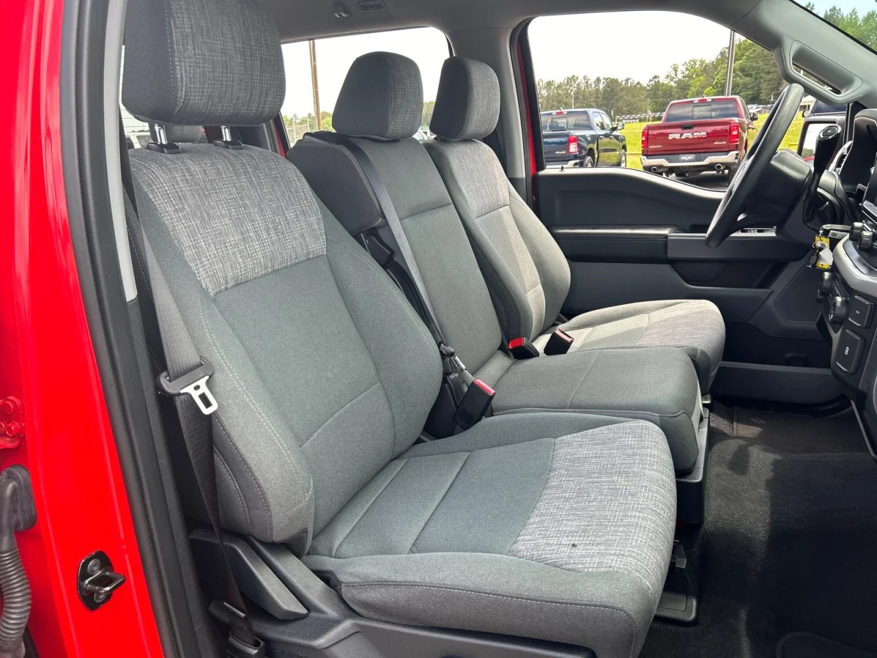2023 Ford F-150 XLT - Photo 19