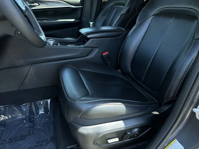 Used 2024 Gray Jeep 4xe image 22