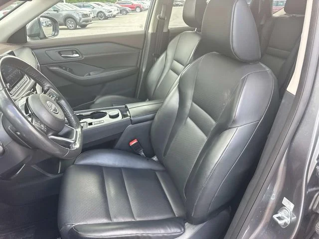 Used 2023 Gray Nissan SV image 31