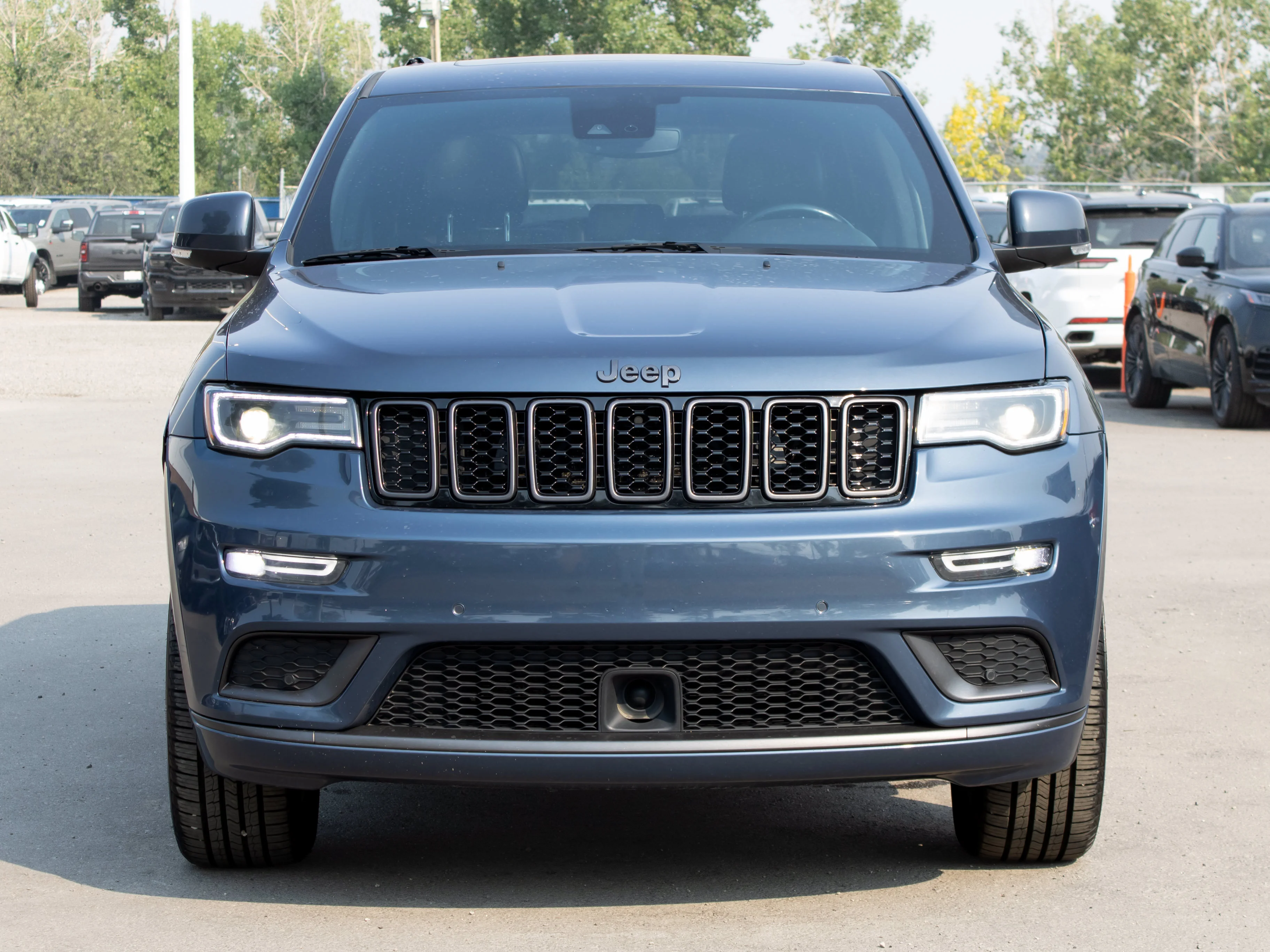 Certified Used 2020 Blue Jeep High Altitude*One Owner | HEMI V8 | Panoramic Sunroof | Heated/Vented Nappa Seats | Trailer Tow image 11