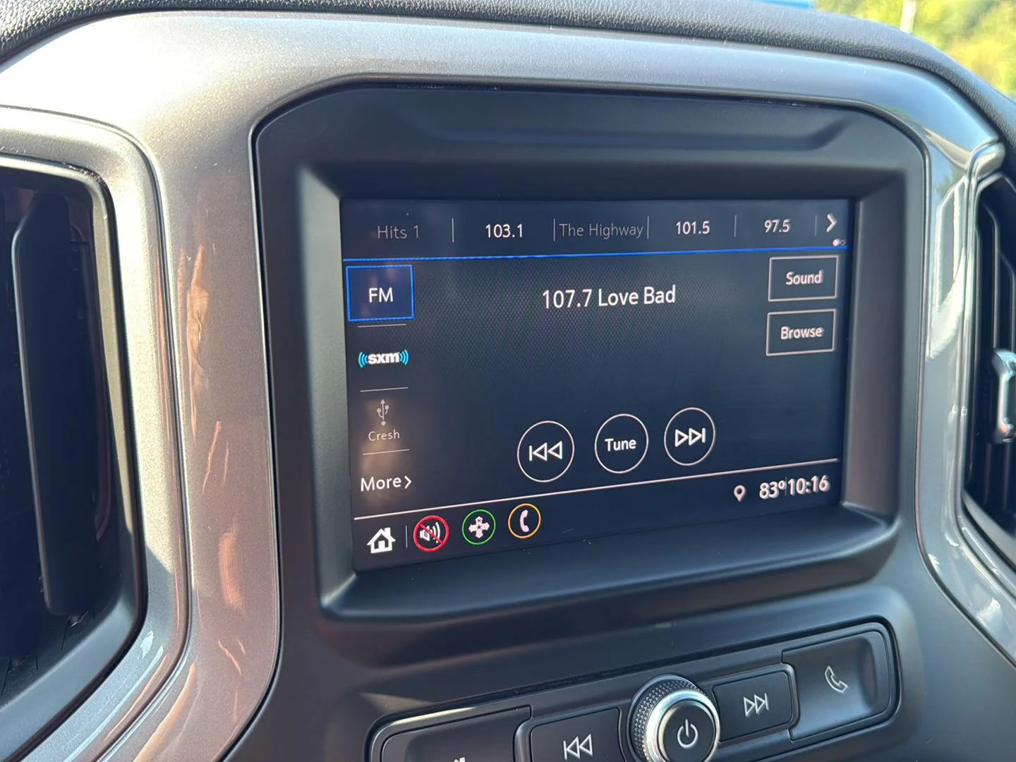 Used 2021 Summit White Chevrolet Custom image 4