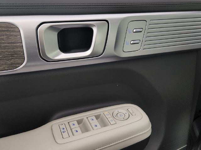 2024 Hyundai Santa Fe Limited - Photo 10