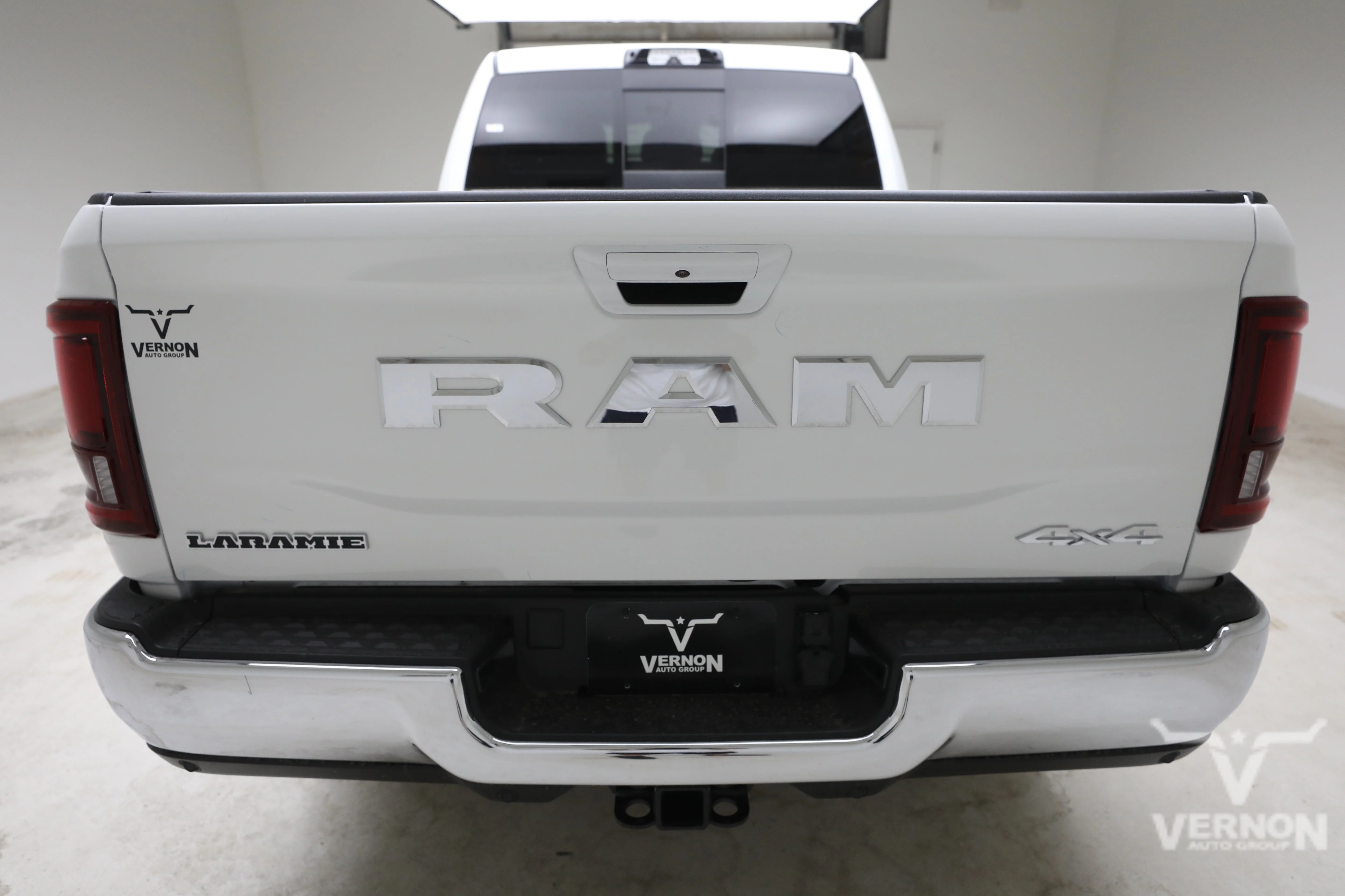 New 2026 Ram 3500 SRW Laramie Mega Cab 4x4