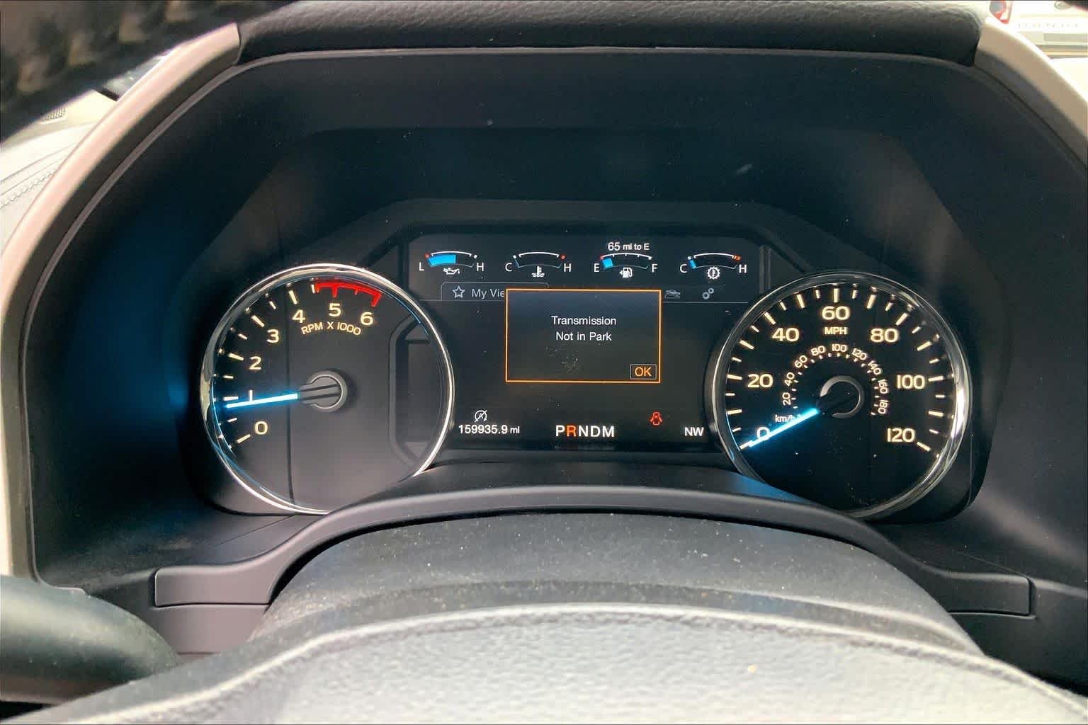 Used 2019 Agate Black Metallic Ford LARIAT image 24
