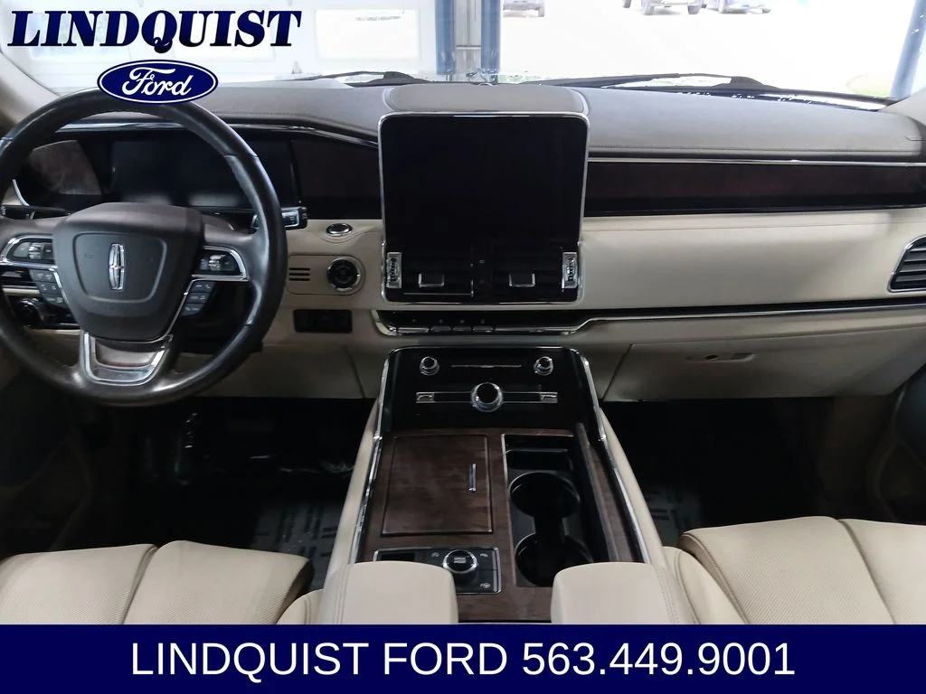 Used 2021 Blue Lincoln Reserve image 15