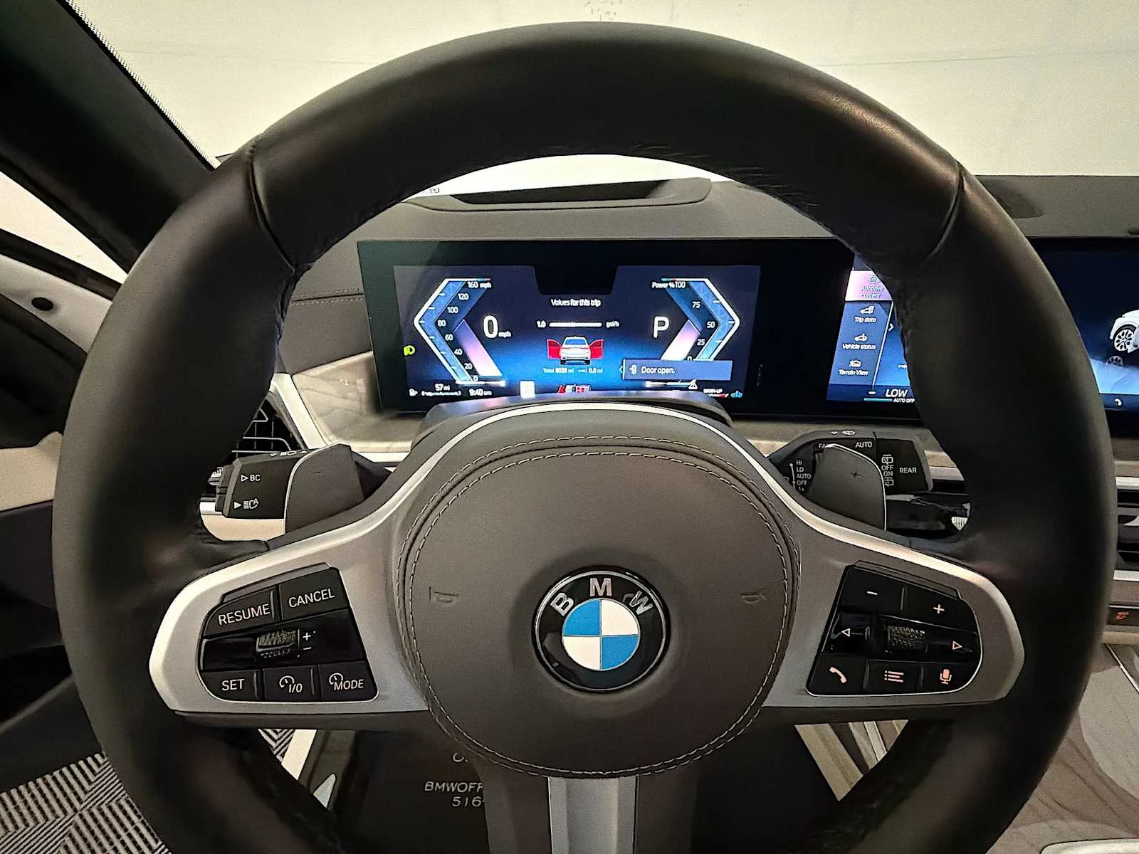 2026 BMW X7 40i - Photo 13