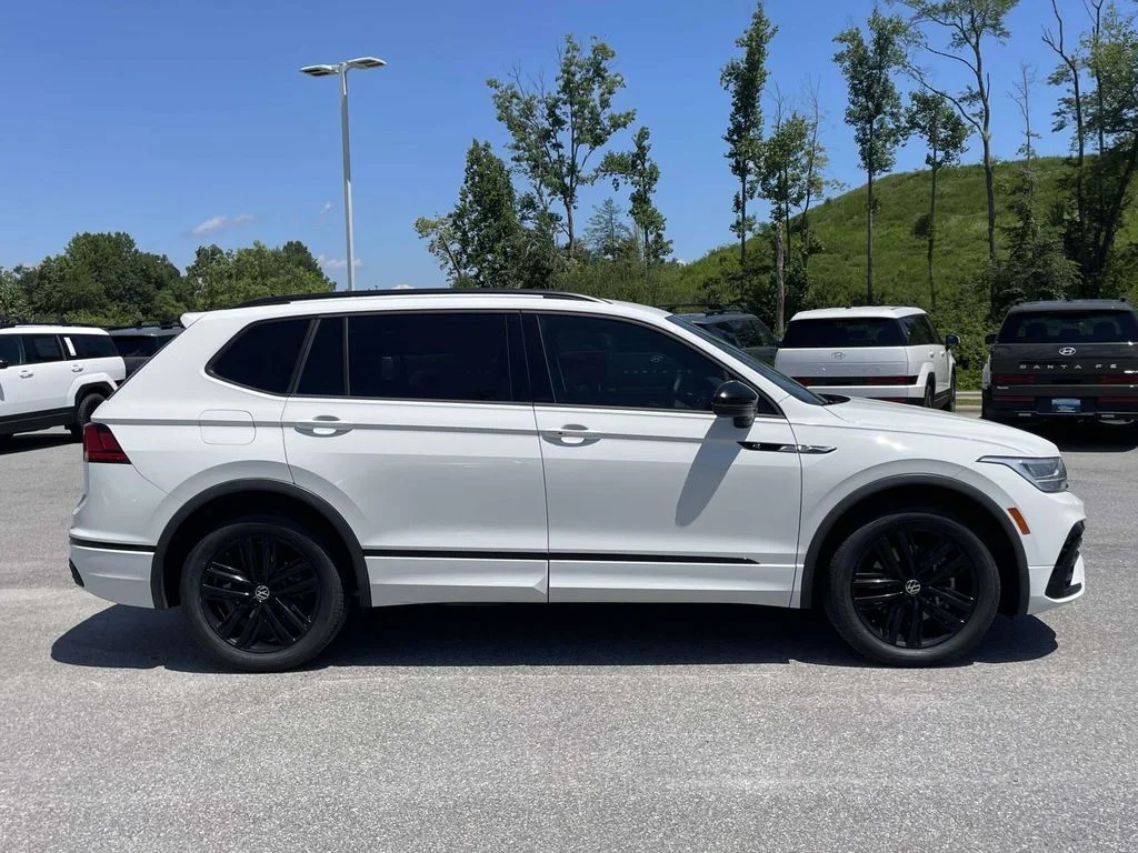2022 Volkswagen Tiguan SE R-LINE BLACK - Photo 27