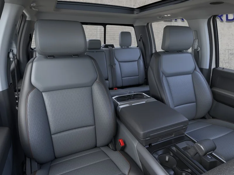 New 2026 Oxford White FORD LARI image 24