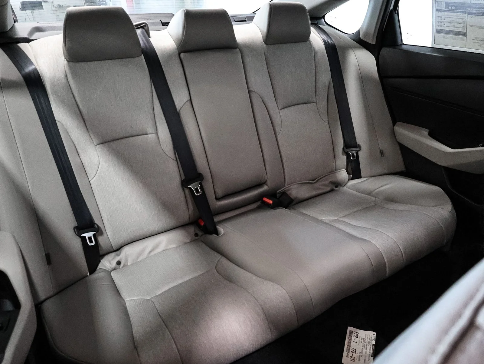 New 2026 Platinum White Pearl Honda LX image 22