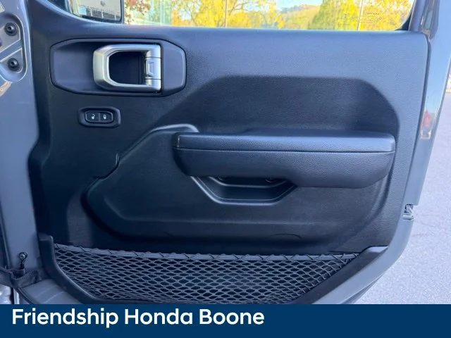 Used 2020 Gray Jeep Sport image 36