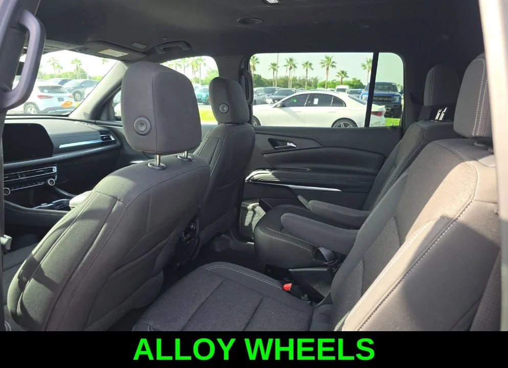 Used 2024 Gray Chevrolet LT image 6