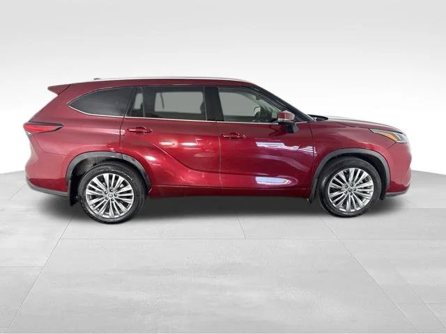 Used 2023 Red Toyota Platinum image 9