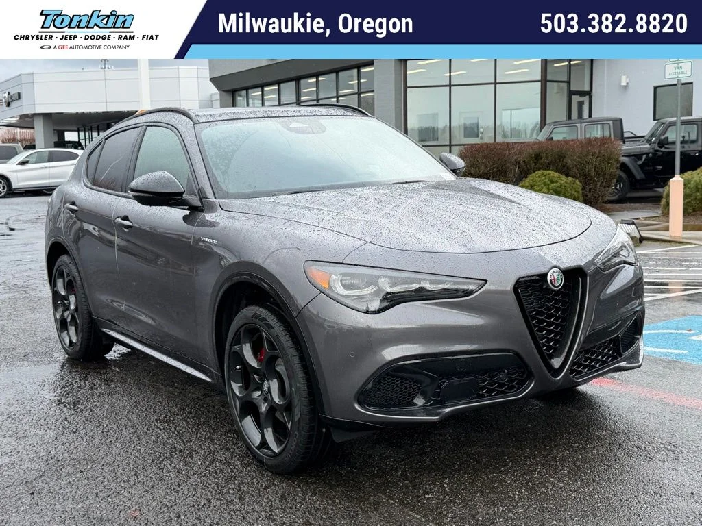 2026 Alfa Romeo Stelvio's photo