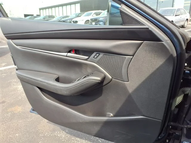 Used 2022 Blue Mazda Select image 16