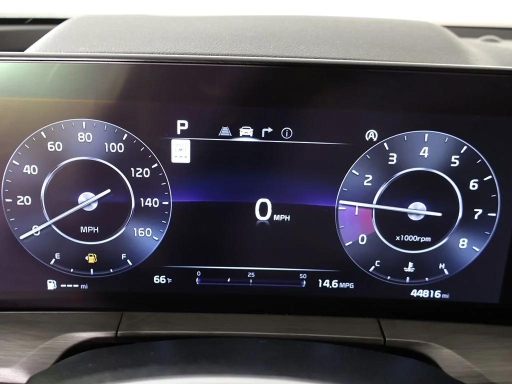 Used 2024 White Kia SX-Prestige X-Line image 49
