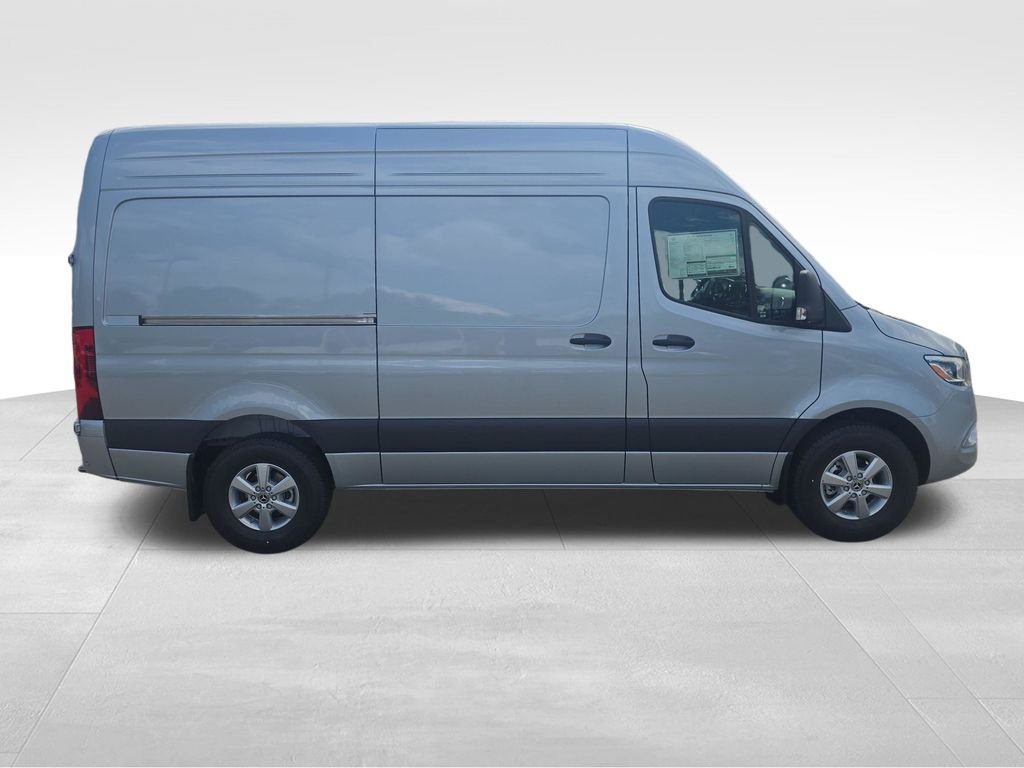 New 2026 high-tech silver metallic Mercedes-Benz Cargo 144 WB image 6