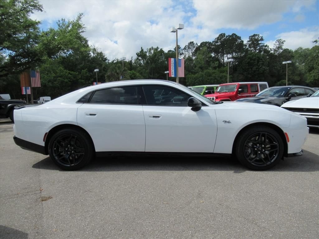 New 2026 White Knuckle Exterior Paint Dodge R/T Plus image 2