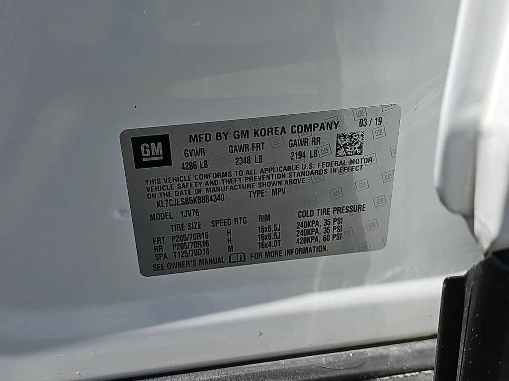 Certified Used 2019 SUMMIT WHITE Chevrolet LT image 40