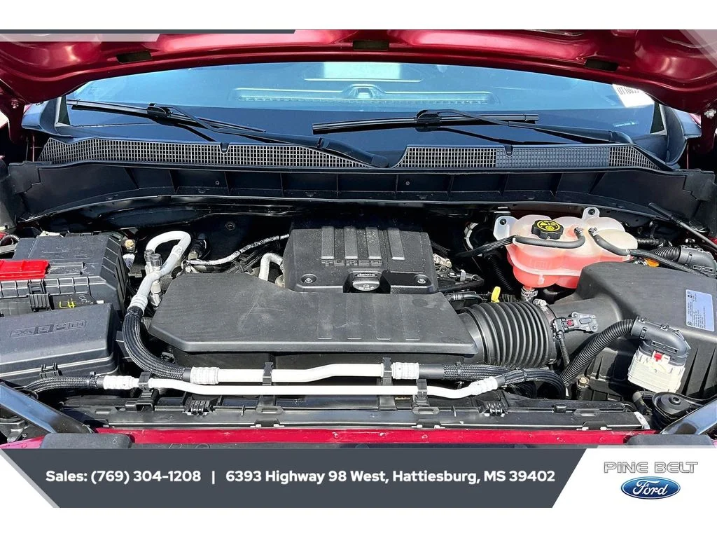 Used 2020 Cajun Red Tintcoat Chevrolet Custom image 8
