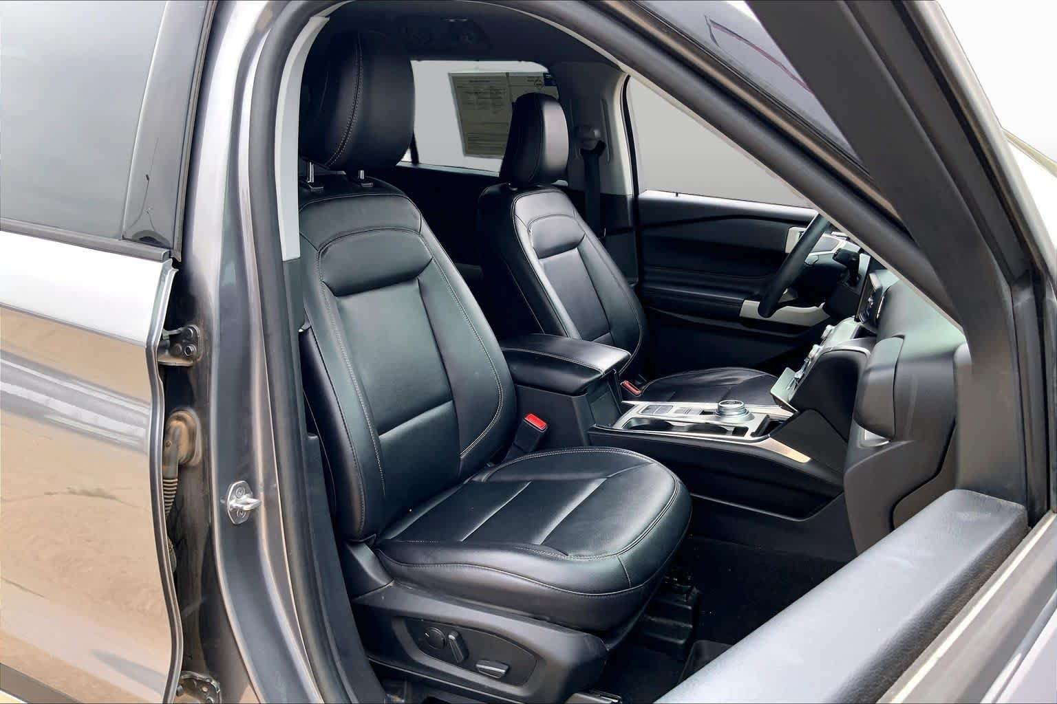 Used 2021 Carbonized Gray Metallic Ford XLT image 9
