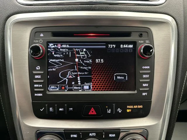Used 2017 White GMC Limited image 22