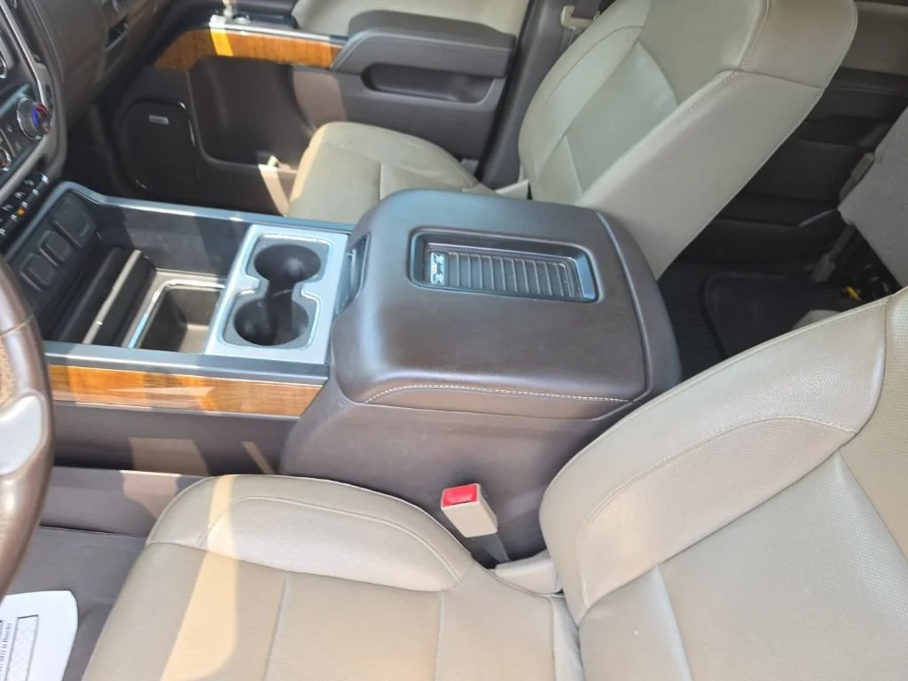 Used 2018 RED QUARTZ TINTCOAT GMC SLT image 25