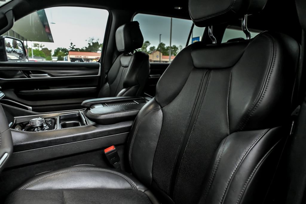 Used 2023 Black Jeep Series III 4x4 image 18