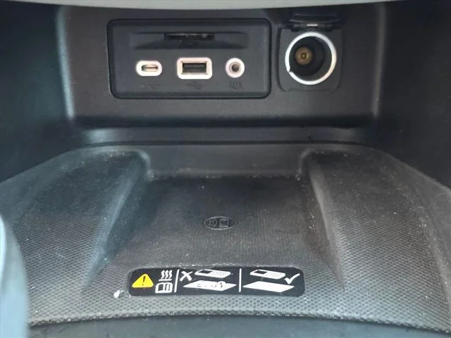 Used 2019 Beige Chevrolet Premier image 32