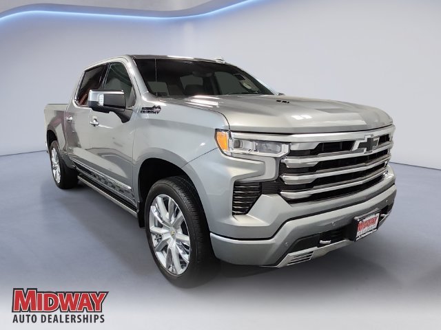 New 2026 Sterling Gray Metallic Chevrolet High Country image 7