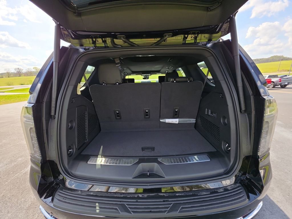 2026 Chevrolet Tahoe Premier - Photo 25