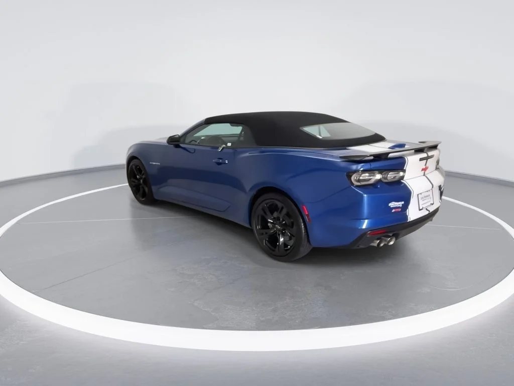 Used 2023 Blue Chevrolet 3LT image 7