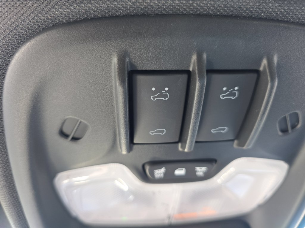 Used 2026 Red Chevrolet ZR2 image 22