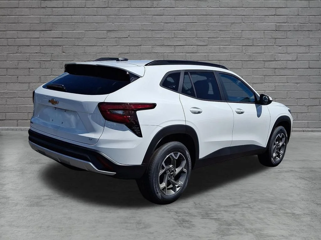 New 2026 Summit White Chevrolet LT image 8