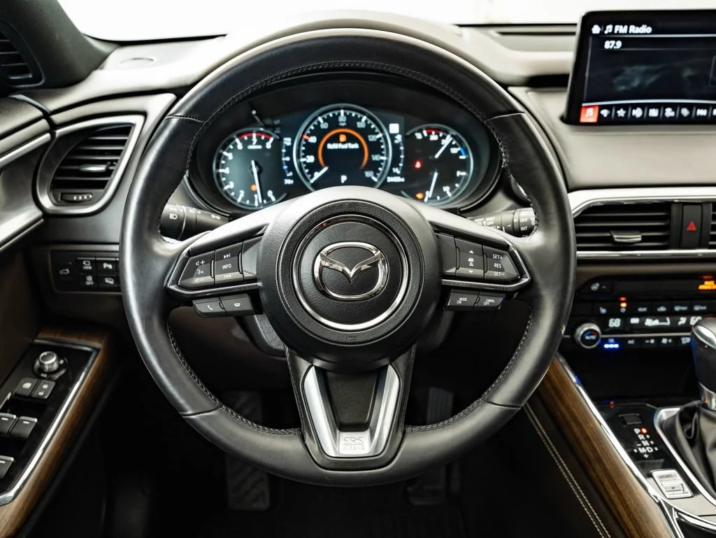 Used 2020 Machine Gray Metallic Mazda Signature image 42