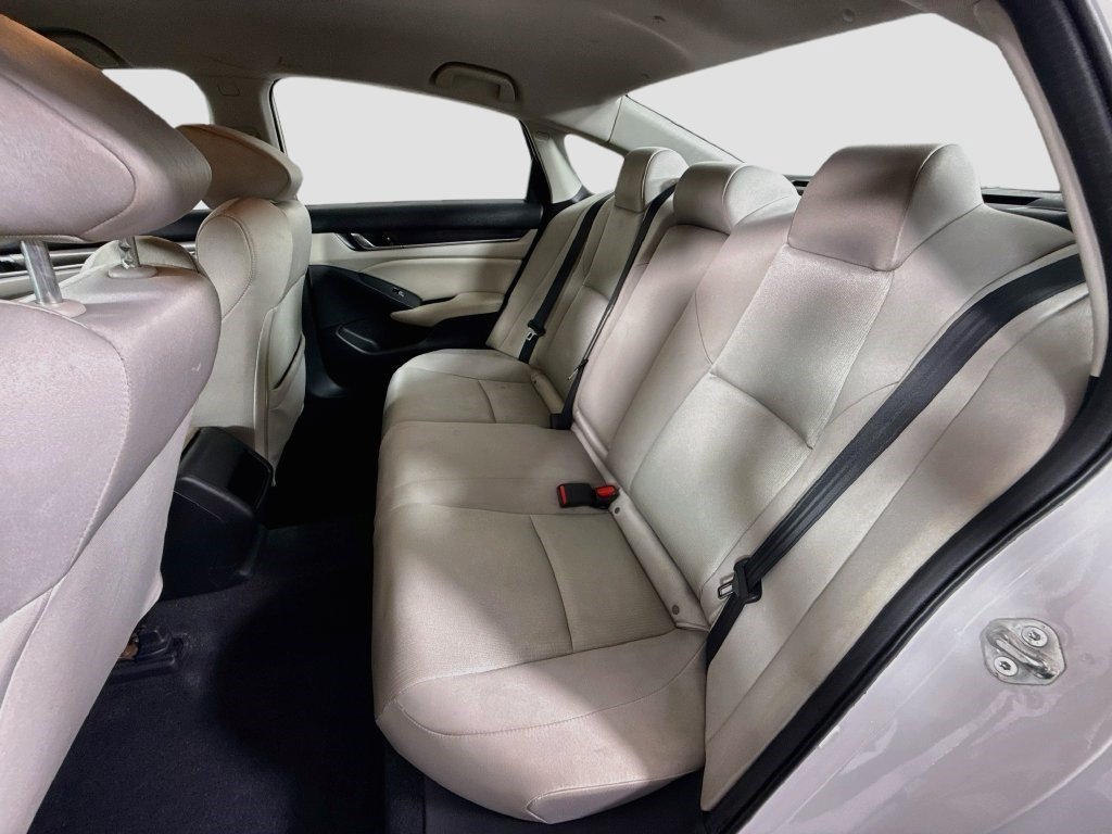 Used 2020 Platinum White Pearl Honda LX image 21