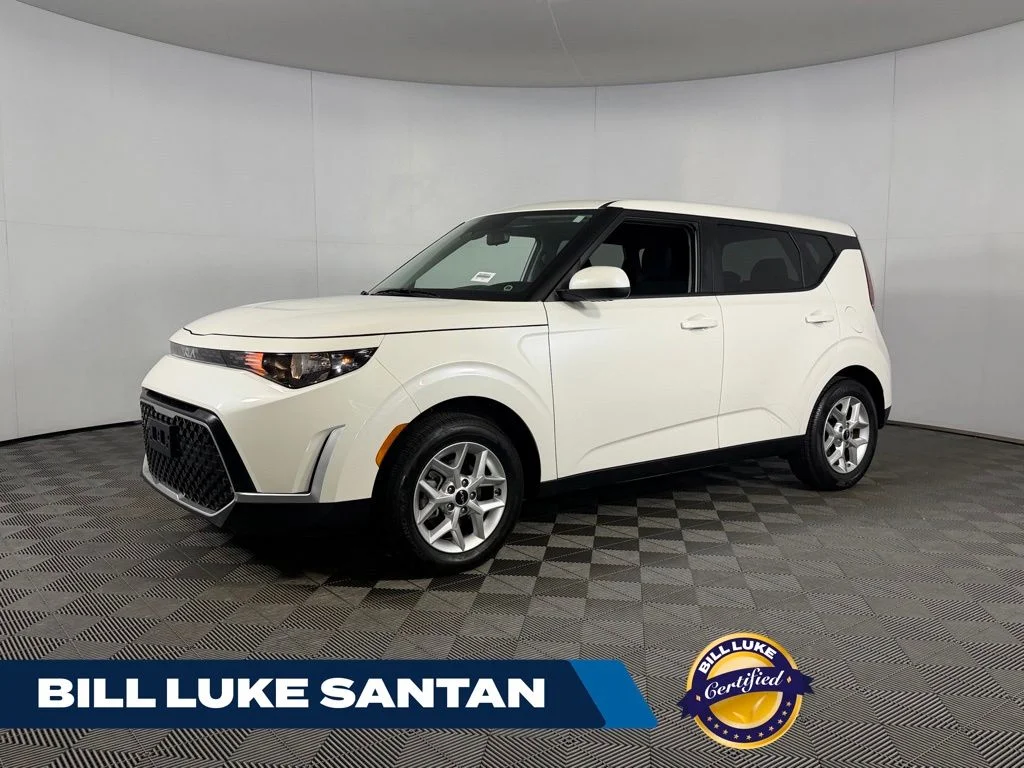 2025 Kia Soul 2.0L LX IVT's photo