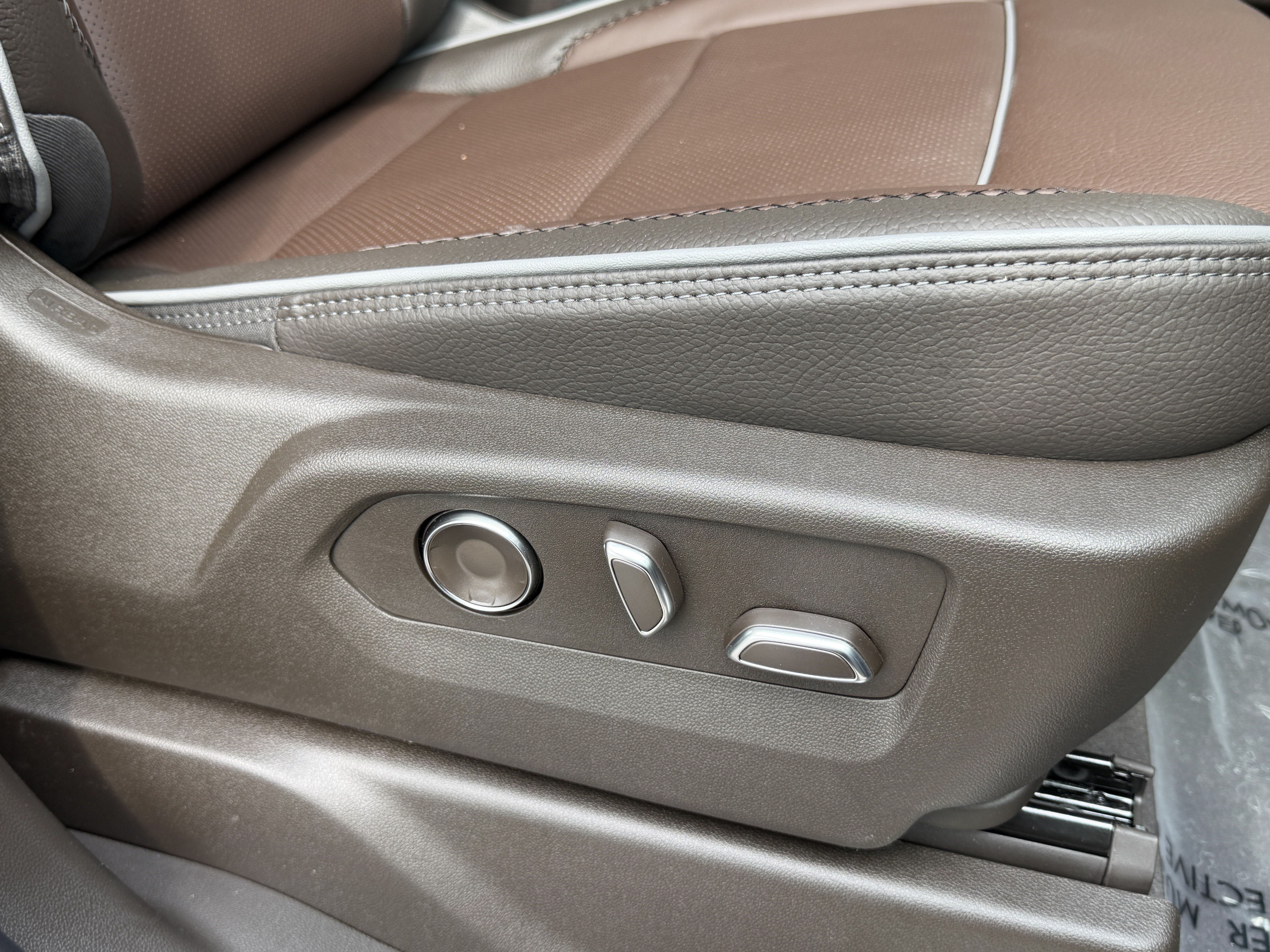 2026 GMC Sierra 2500HD Denali - Photo 29