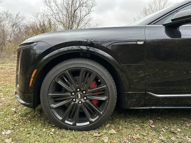 New 2026 Stellar Black Metallic Cadillac V-Series Premium image 33