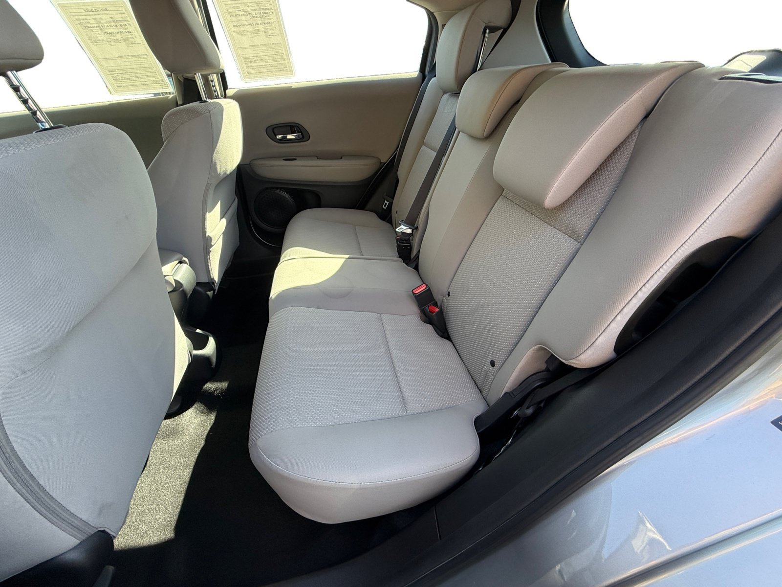 Used 2018 Lunar Silver Metallic Honda LX image 16