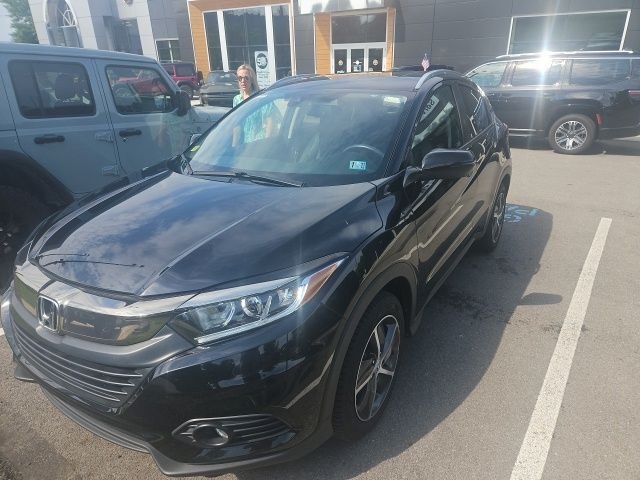 Used 2022  Honda EX-L image 1
