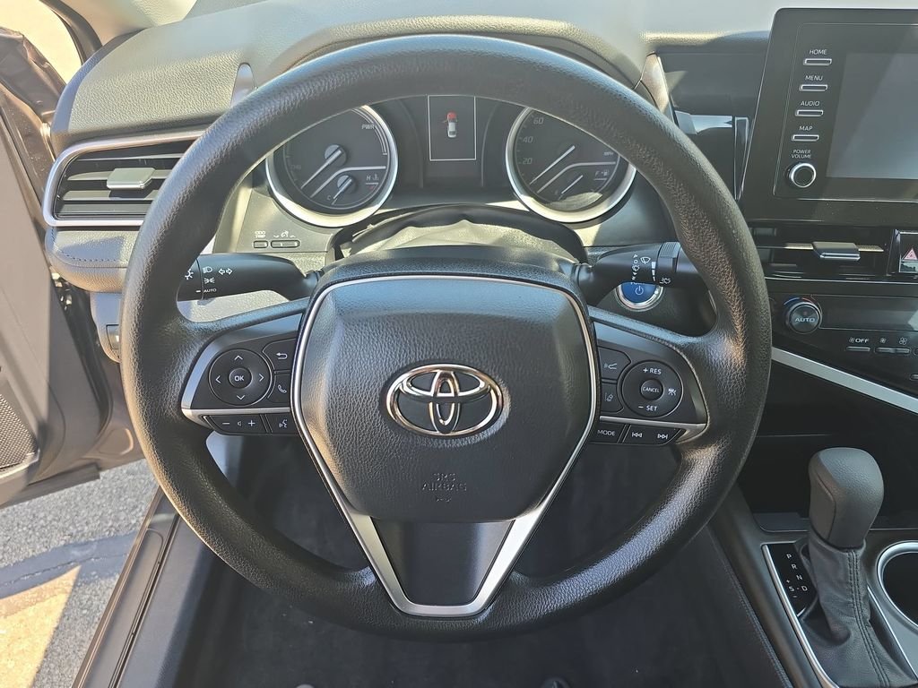 2023 Toyota Camry LE - Photo 25